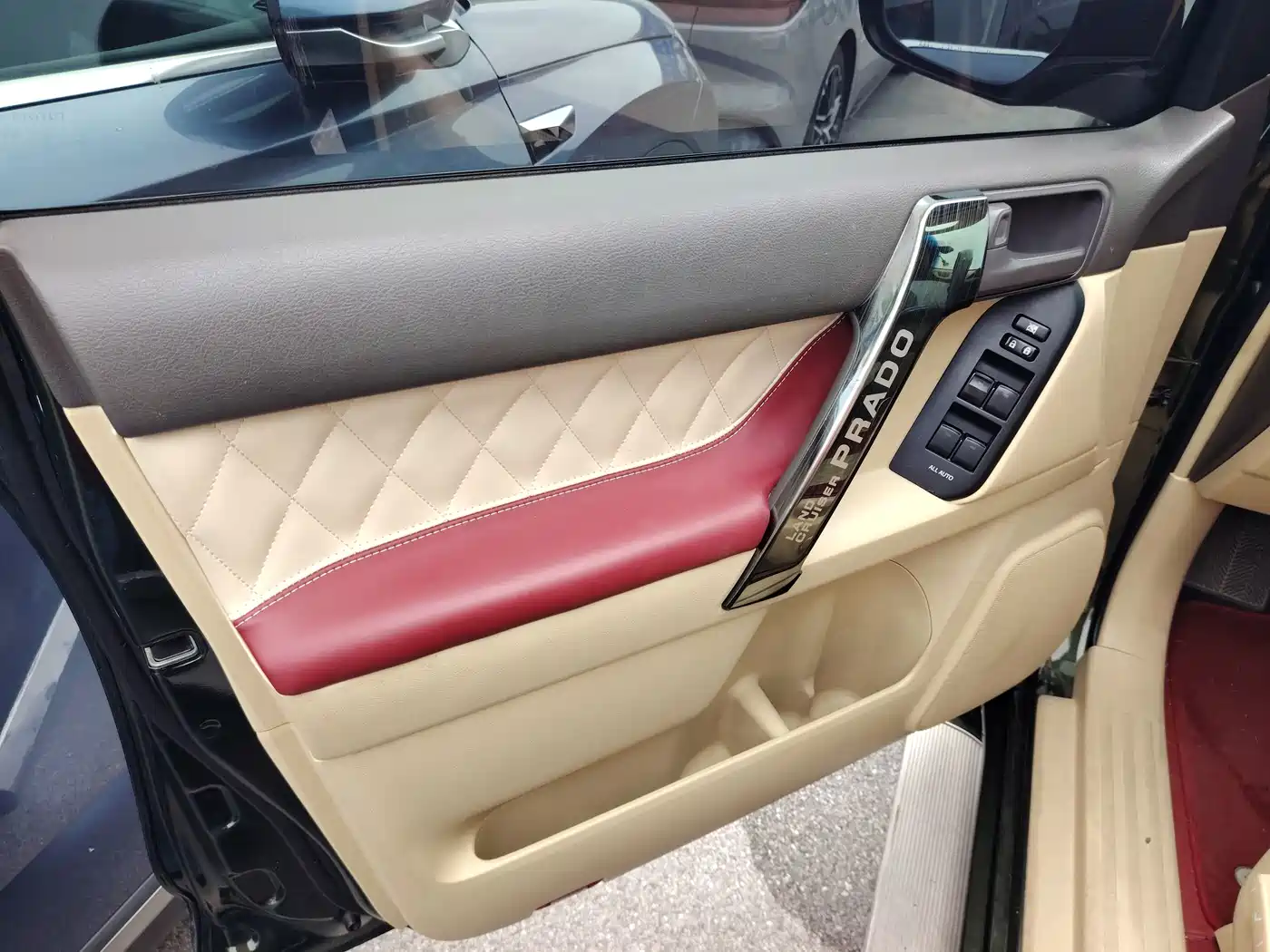 Toyota Prado (Import) 2016 2014 2.7L Automatic Standard Edition