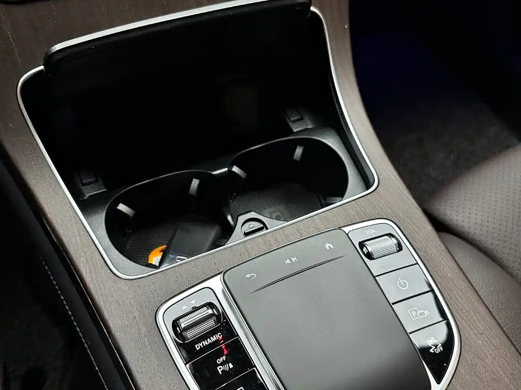 Mercedes-Benz GLC 2020 GLC 300 L 4MATIC Luxury фото 16