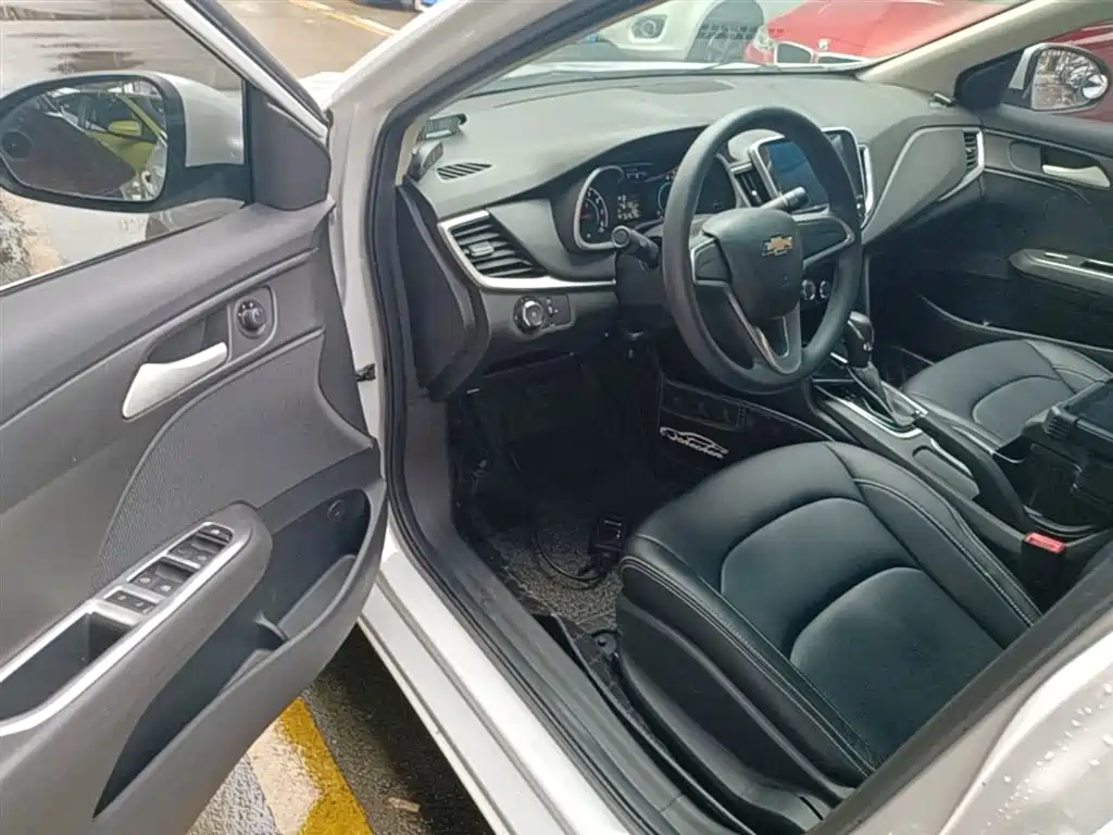 Chevrolet Cavalier 2019 320 Auto Sunroof Enjoyment Edition фото 16