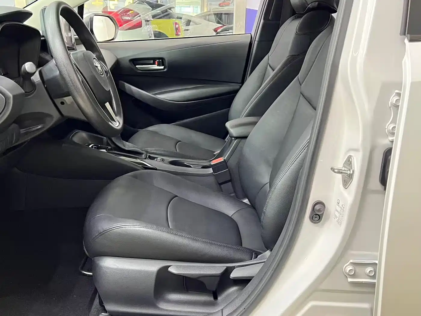 Toyota Corolla 2022 TNGA 1.5L CVT Pioneer Edition фото 12