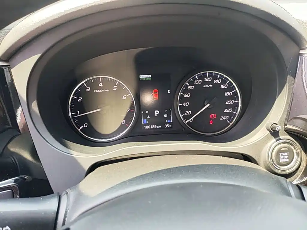 Mitsubishi Outlander 2017 2016 2.4L 4WD Elite Edition 5-seater