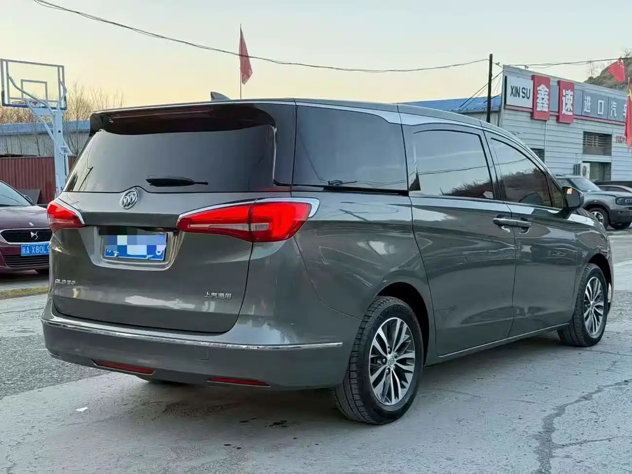 Buick GL8 2017 ES 28T Luxury China V фото 9