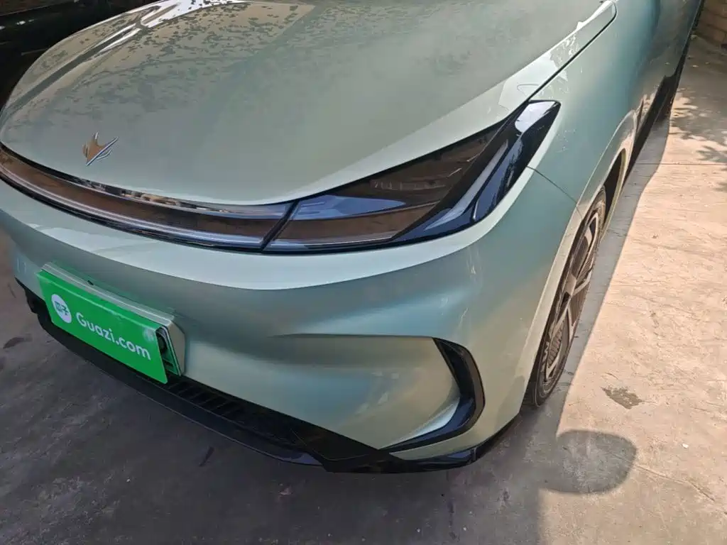 ARCFOX T1 2026 2025 425 Base Version