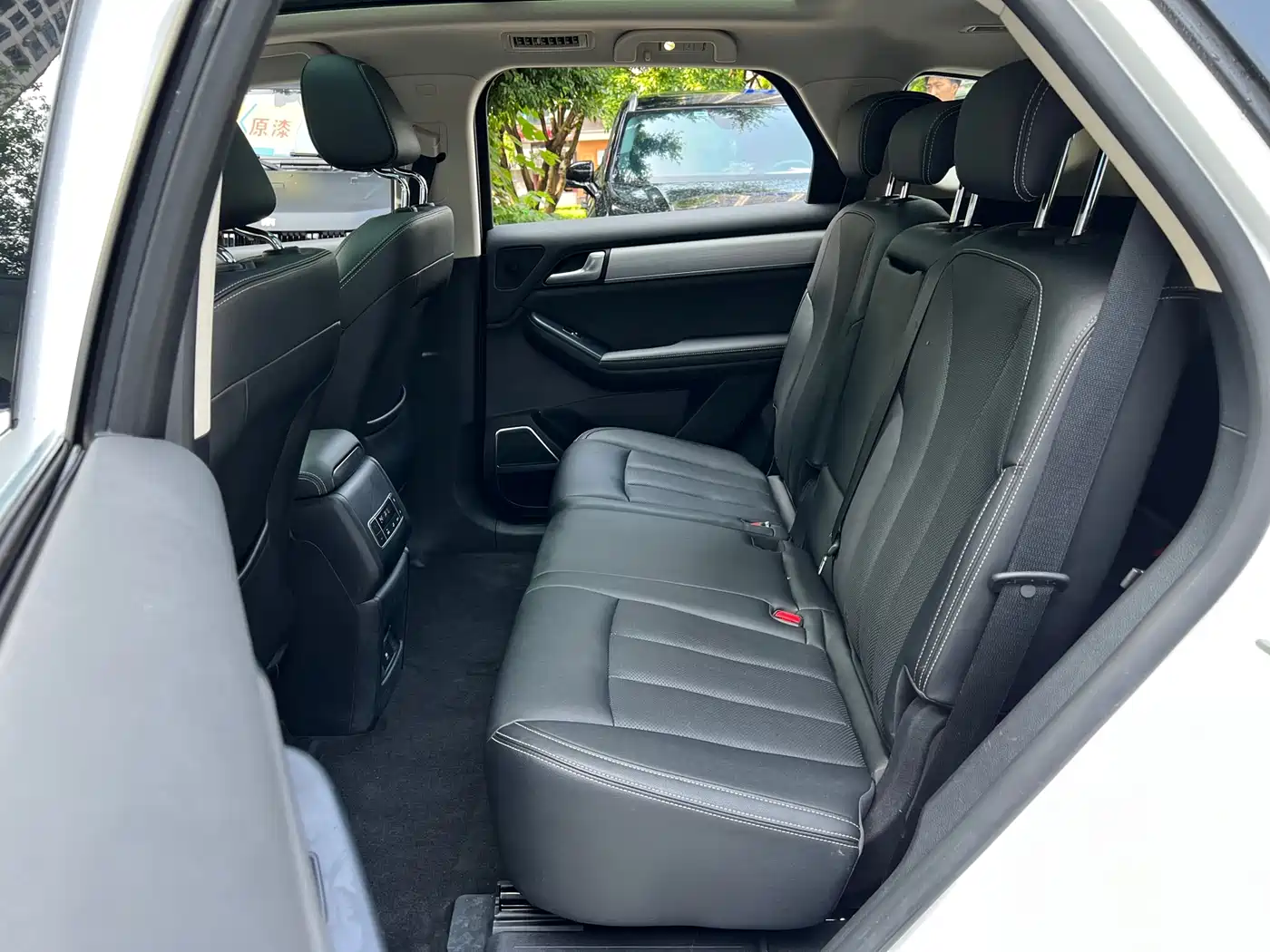 BYD Tang 2018 2.0T Automatic Smart Connection Noble Edition 7-Seater China V фото 11