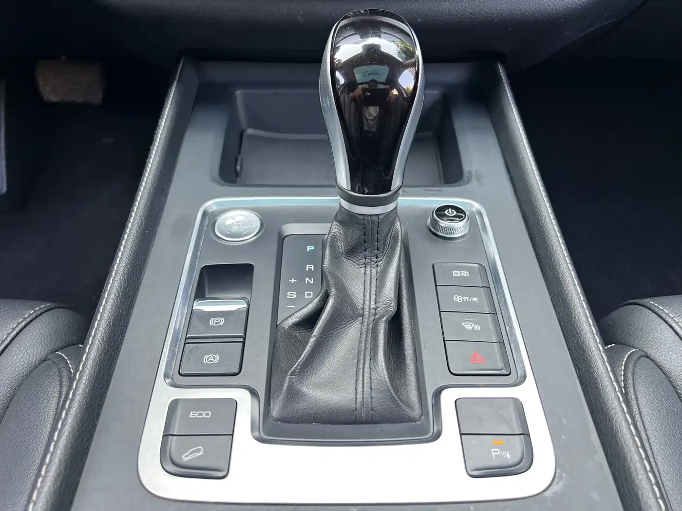 BYD Tang 2018 2.0T Automatic Smart Connection Noble Edition 7-Seater China V фото 17