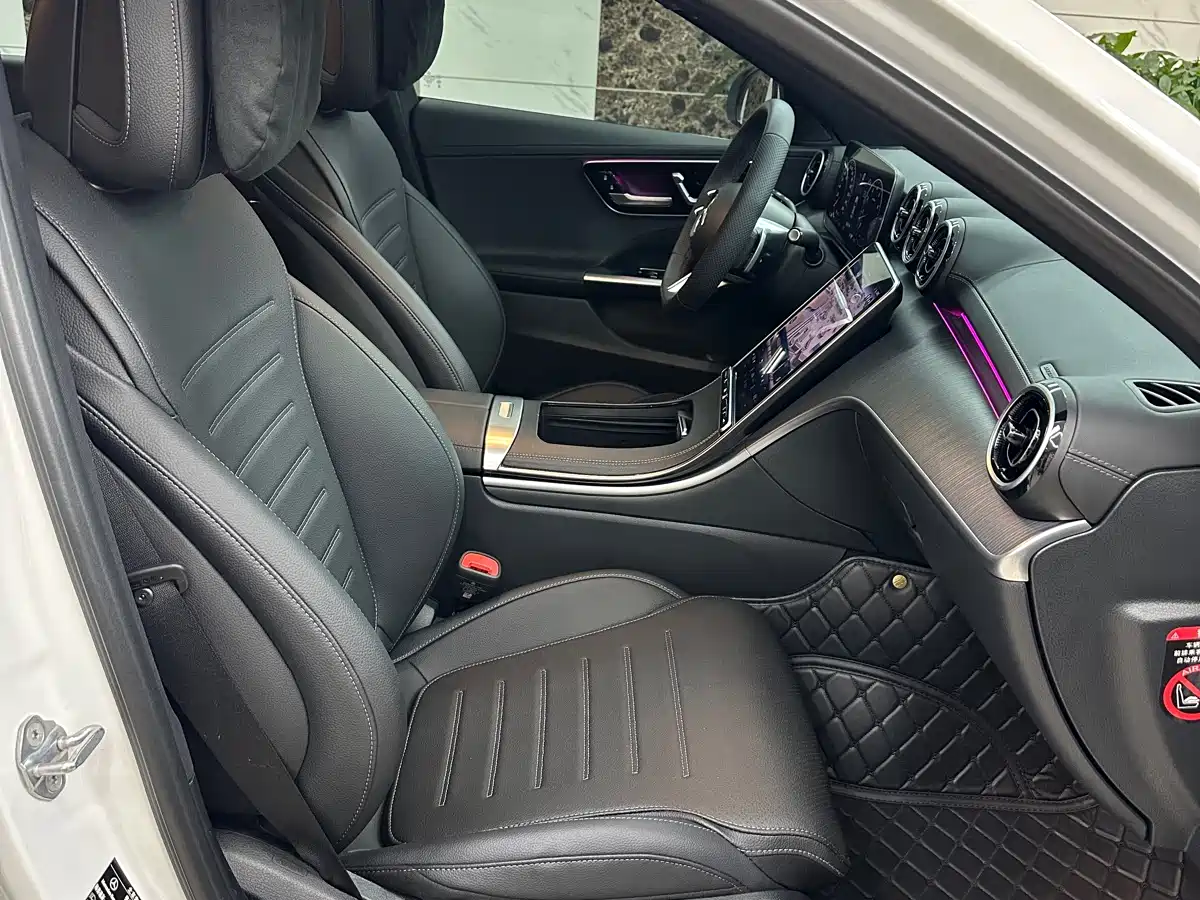 Mercedes-Benz C-Class 2024 C 200 L Sport Edition фото 10