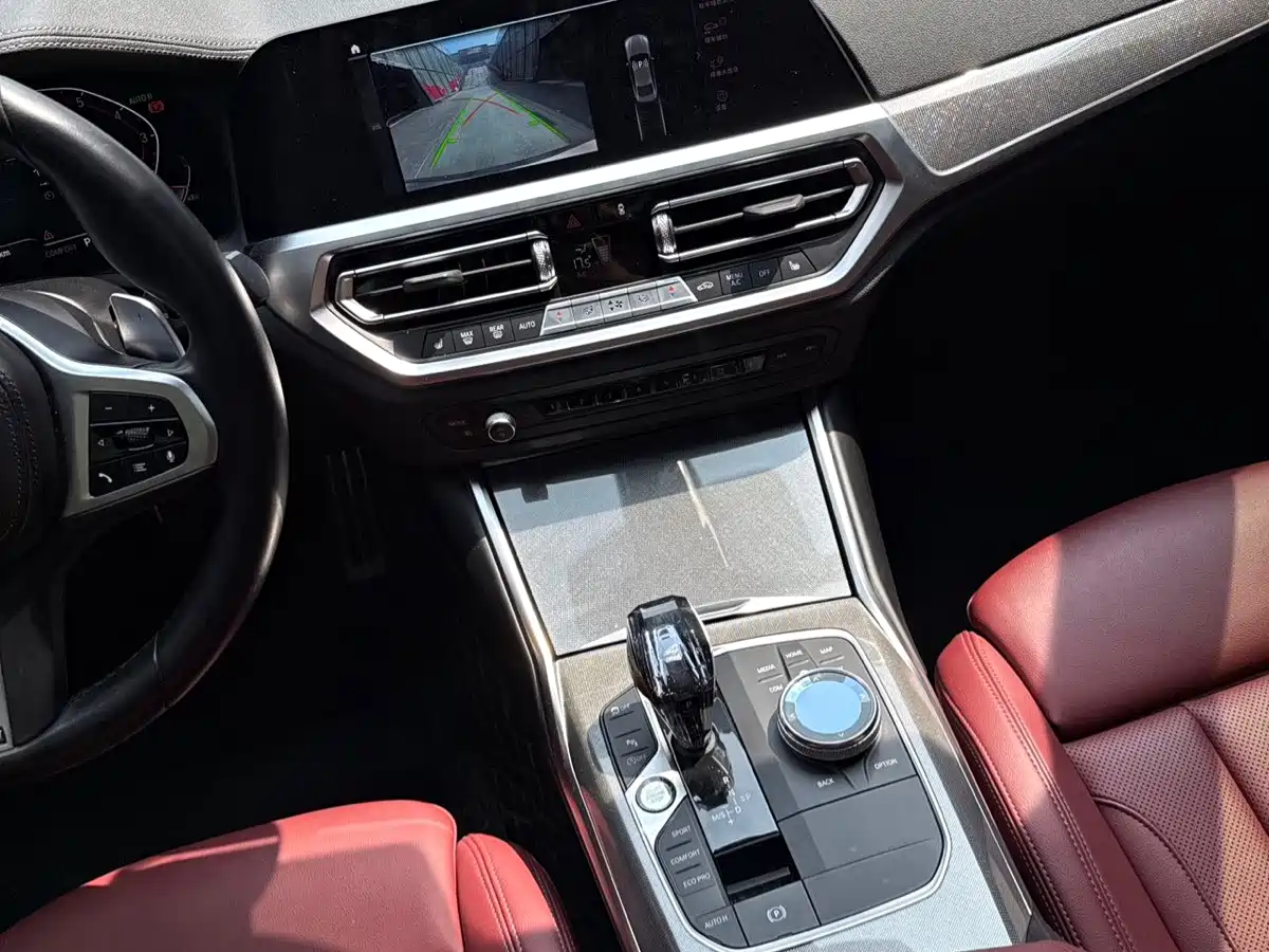 Photo 8 - BMW 4 Series