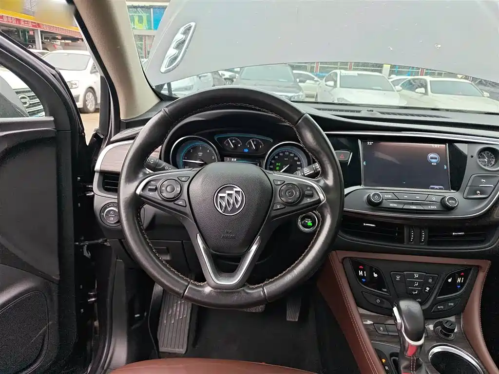 Buick Envision Plus 2017 20T FWD Elite фото 11