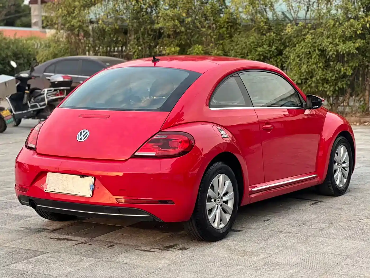 Volkswagen Beetle 2019 2018 180TSI Easy Joy Edition