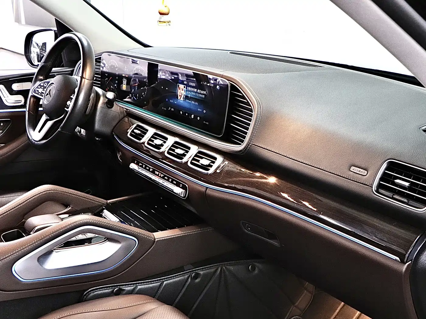 Mercedes-Benz GLE 2022 Facelift GLE 350 4MATIC Fashion фото 15