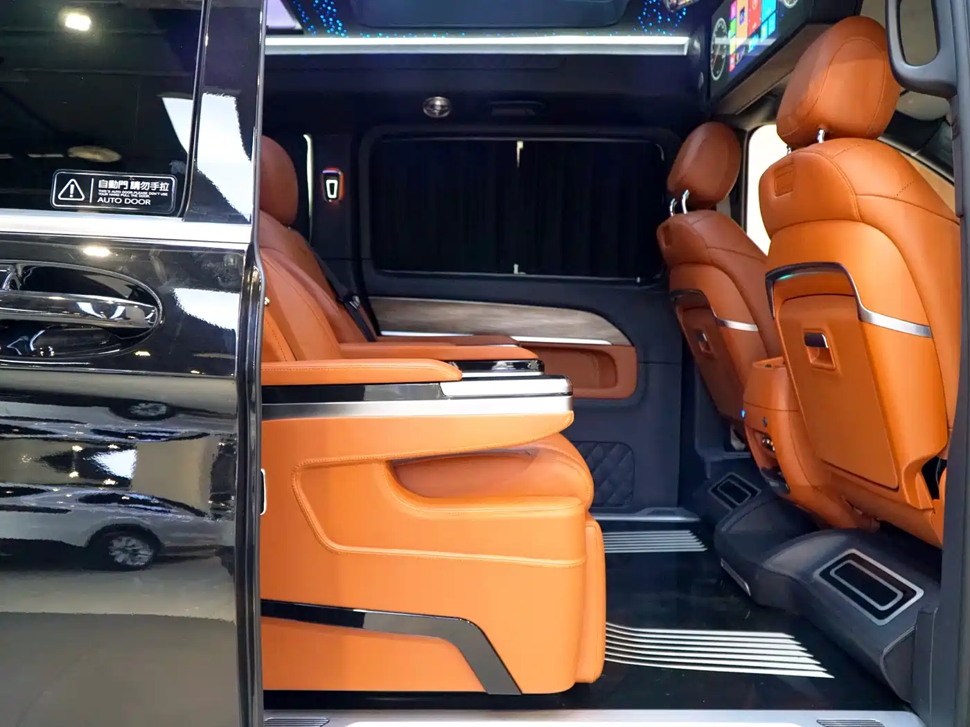 MERCEDES-BENZ V CLASS