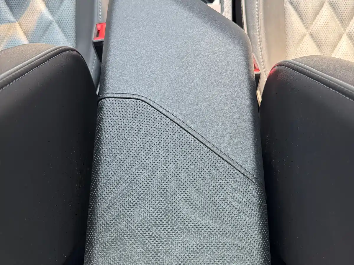 Volkswagen Sagitar, миниатюра 15