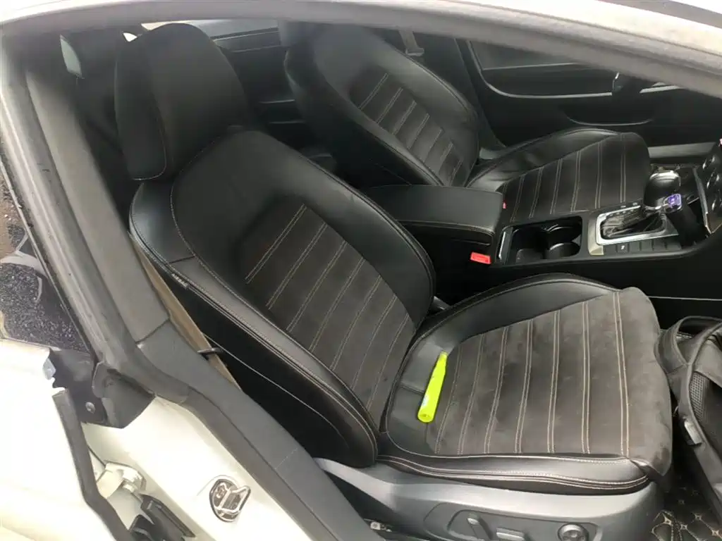 Volkswagen FAW-Volkswagen CC 2018 1.8TSI Premium фото 25