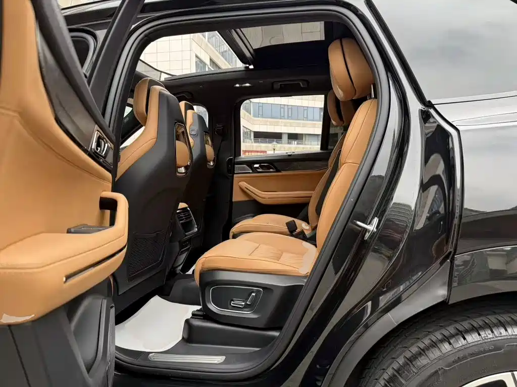 Lynk & Co 09 2023 2021 2.0T Halo 6-Seater