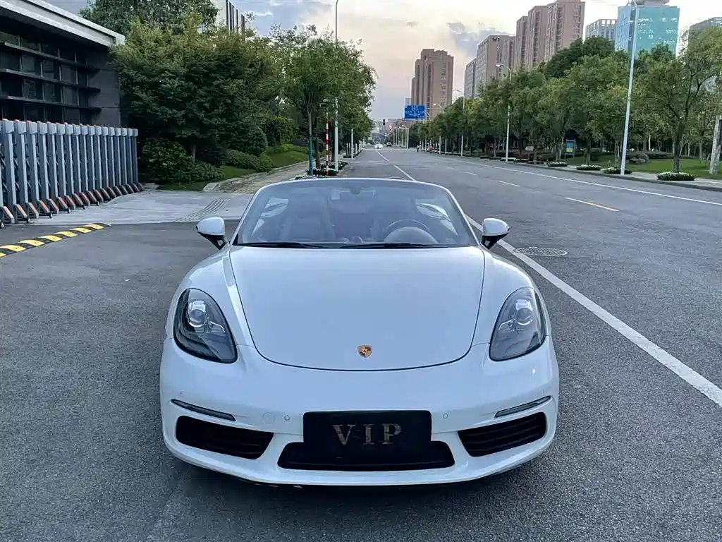 Porsche 718 2018 Boxster 2.0T фото 23
