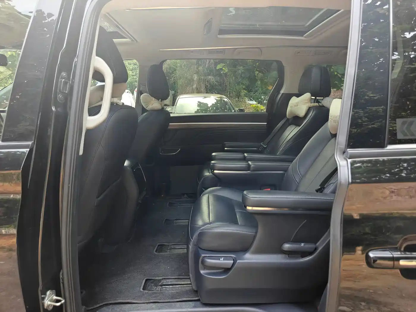 GAC Trumpchi Trumpchi M8 2023 Leading Series 390T Premium Edition фото 6