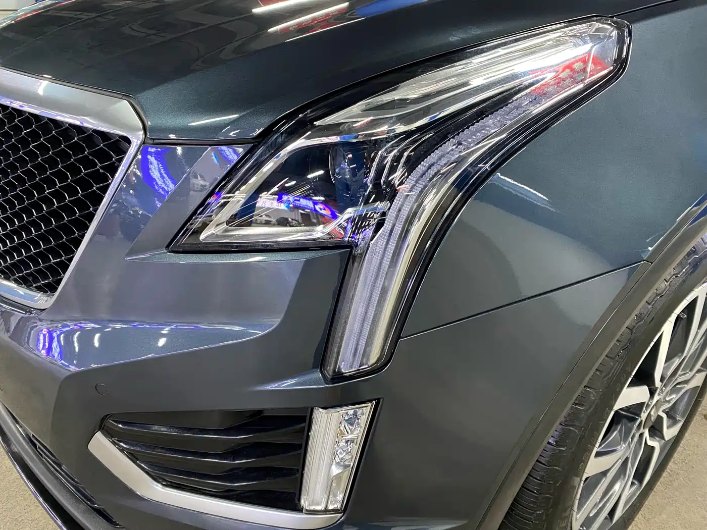 Cadillac XT5 2024 2024 2.0T AWD Luxury (Hummingbird Edition)