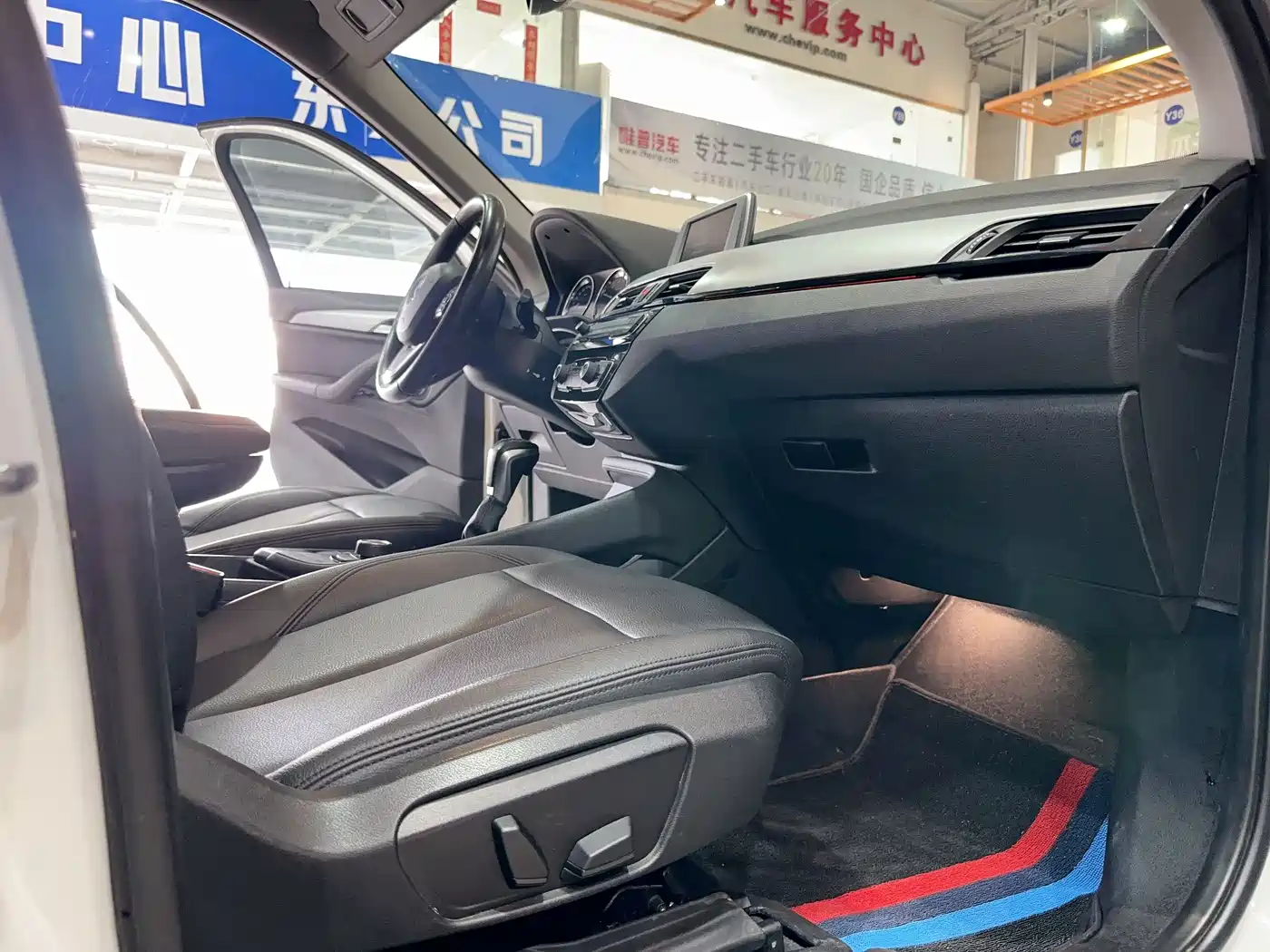 BMW X1 2019 sDrive18Li Fashion Model фото 25