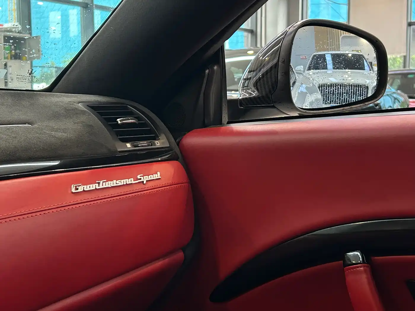 Maserati GranTurismo 2015 2013 4.7L Sport Automatic