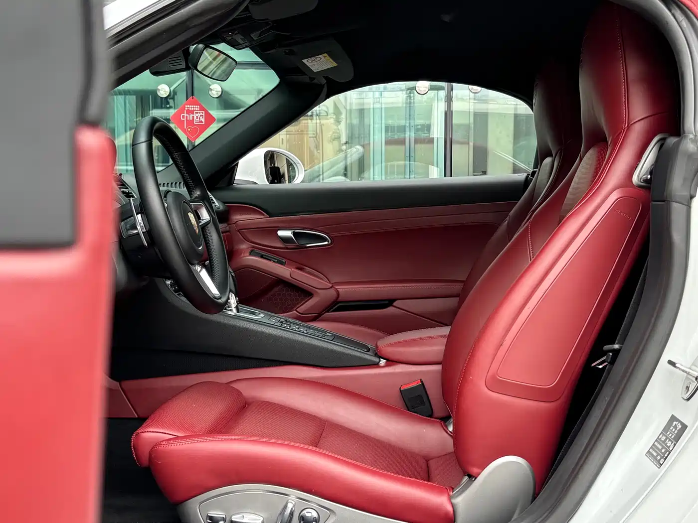 Porsche 718 2016 Boxster 2.0T фото 9