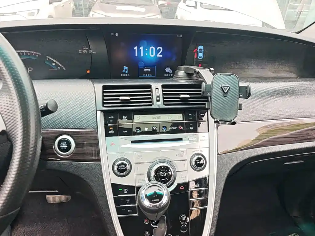 Luxgen Luxgen7 MPV 2016 2016 2.0T Luxury