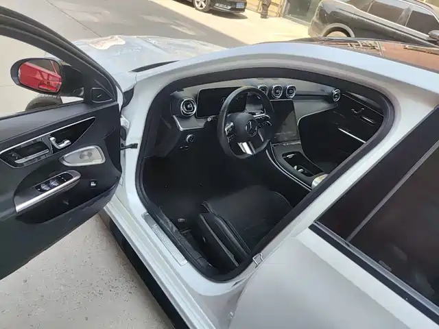 Mercedes-Benz C-Class 2022 C 260 L Night Sport Edition — фото 5