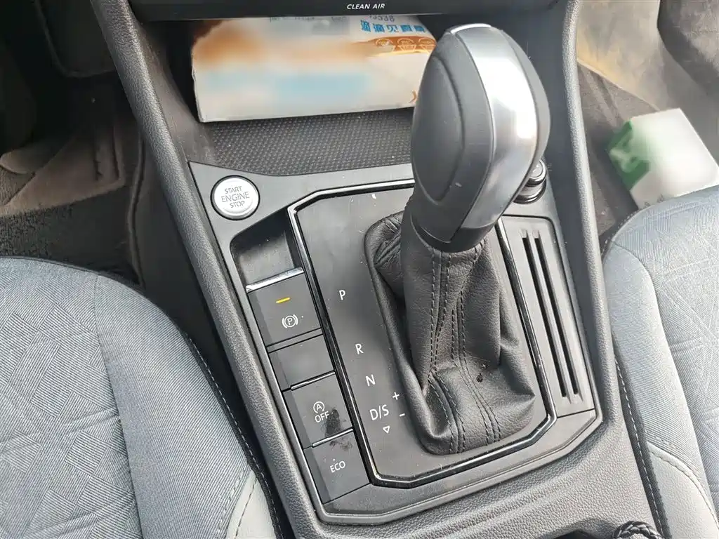 Volkswagen Lavida 2024 Model 300TSI DSG Full Comfort Edition фото 7