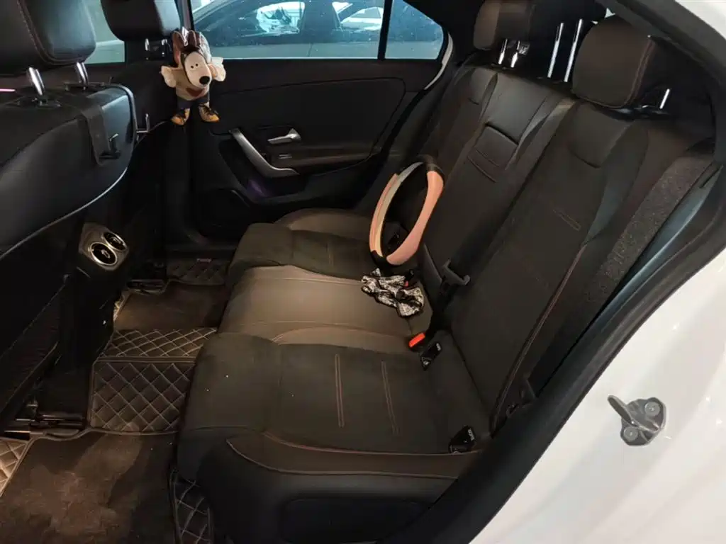 Mercedes-Benz A-Class 2022 Facelift III A 200 L Sport Sedan Fashion фото 17