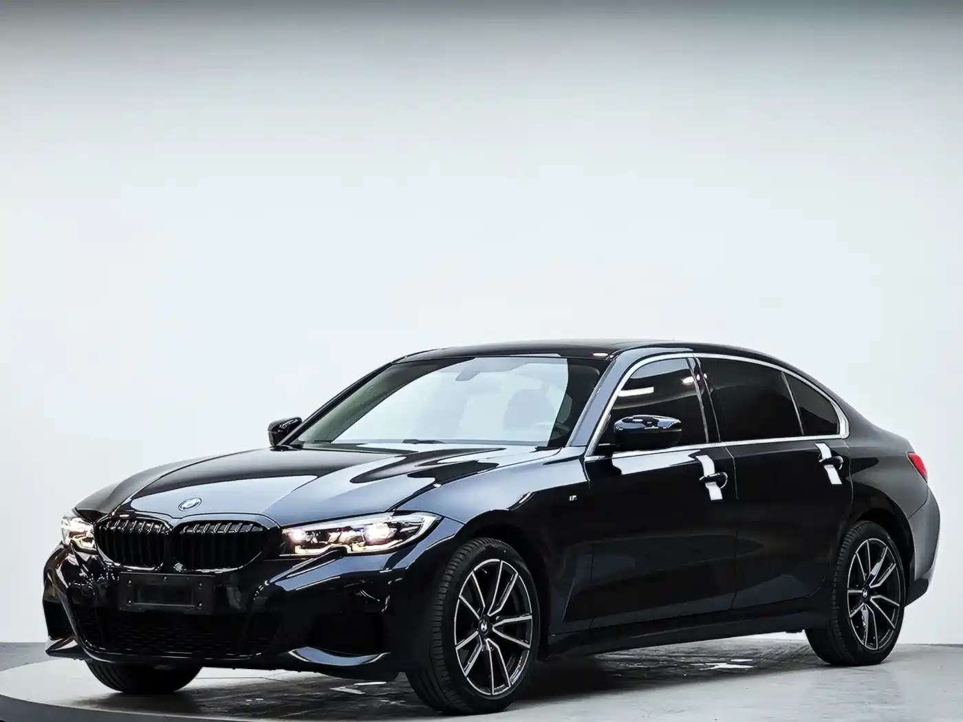  BMW BMW 3 Series 2022 320Li M Sport Package 2