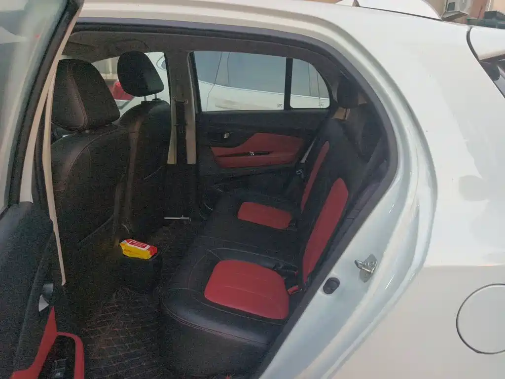 Haval H1 2016 2016 Facelift Blue Label 1.5L AMT Standard