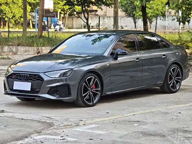 Audi A4L, 2024