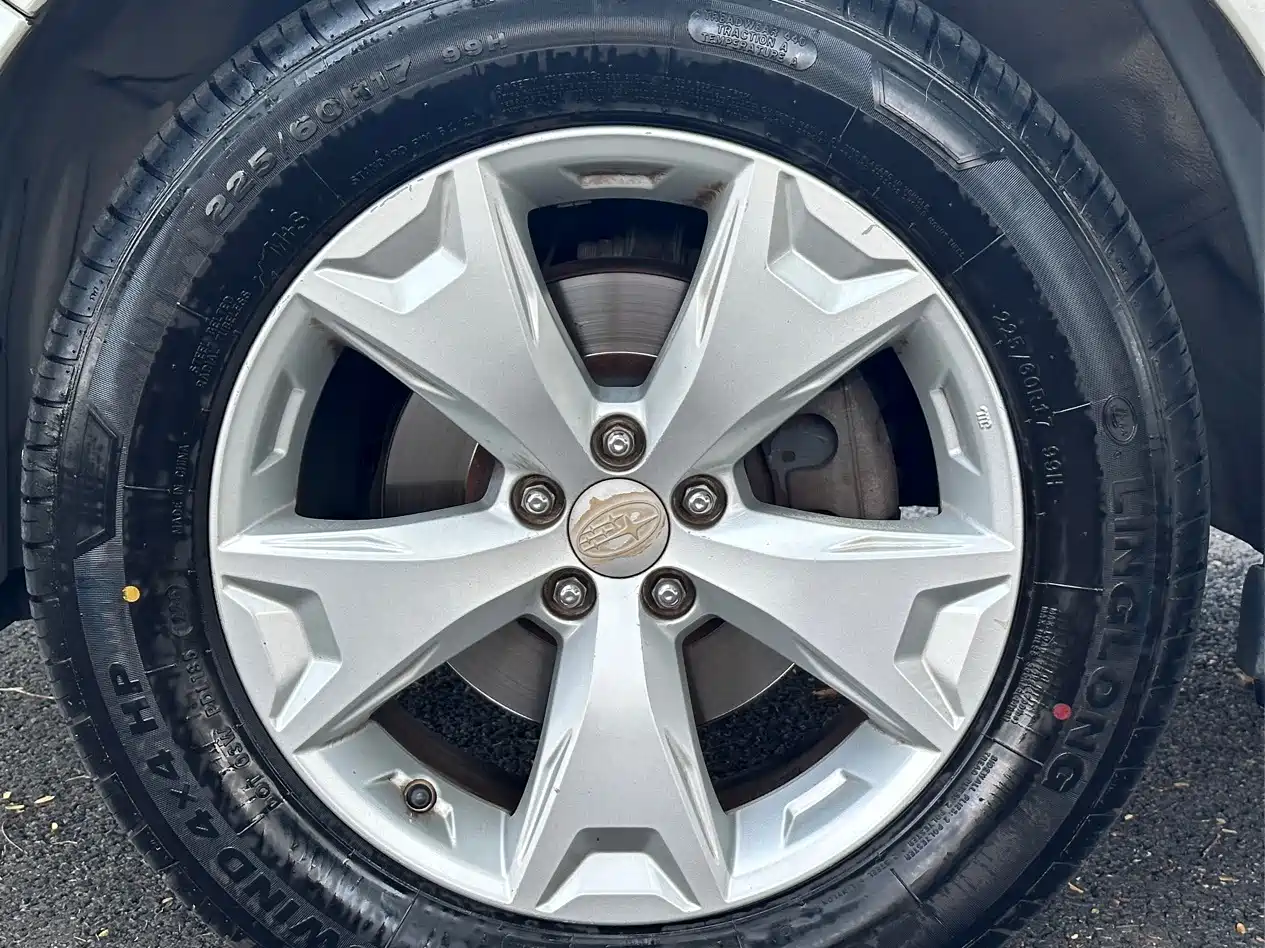 Photo 19 - Subaru Forester