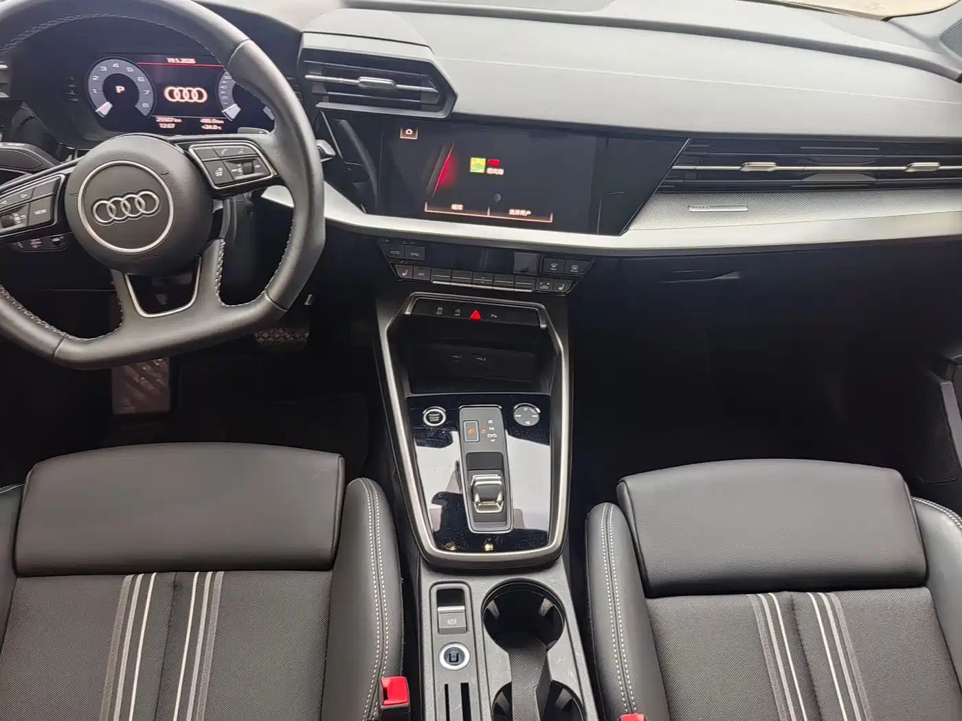 Audi A3 2023 A3L Limousine 35 TFSI Fashion Sport фото 7