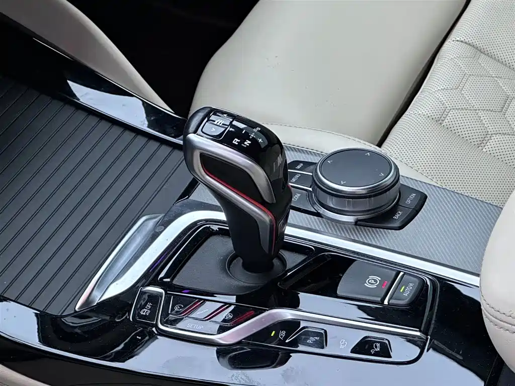 BMW X4 M 2019 X4 M Competition фото 12