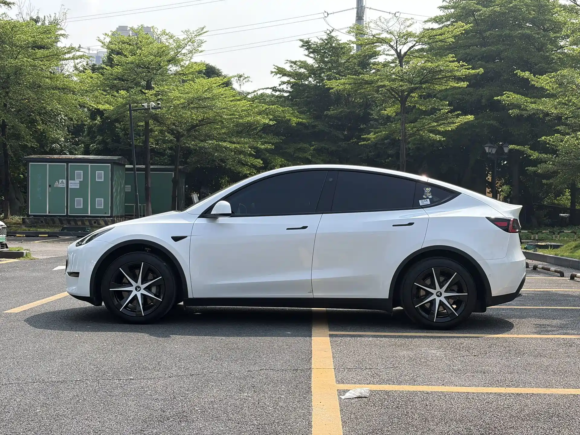 Фото 7 - Tesla Model Y