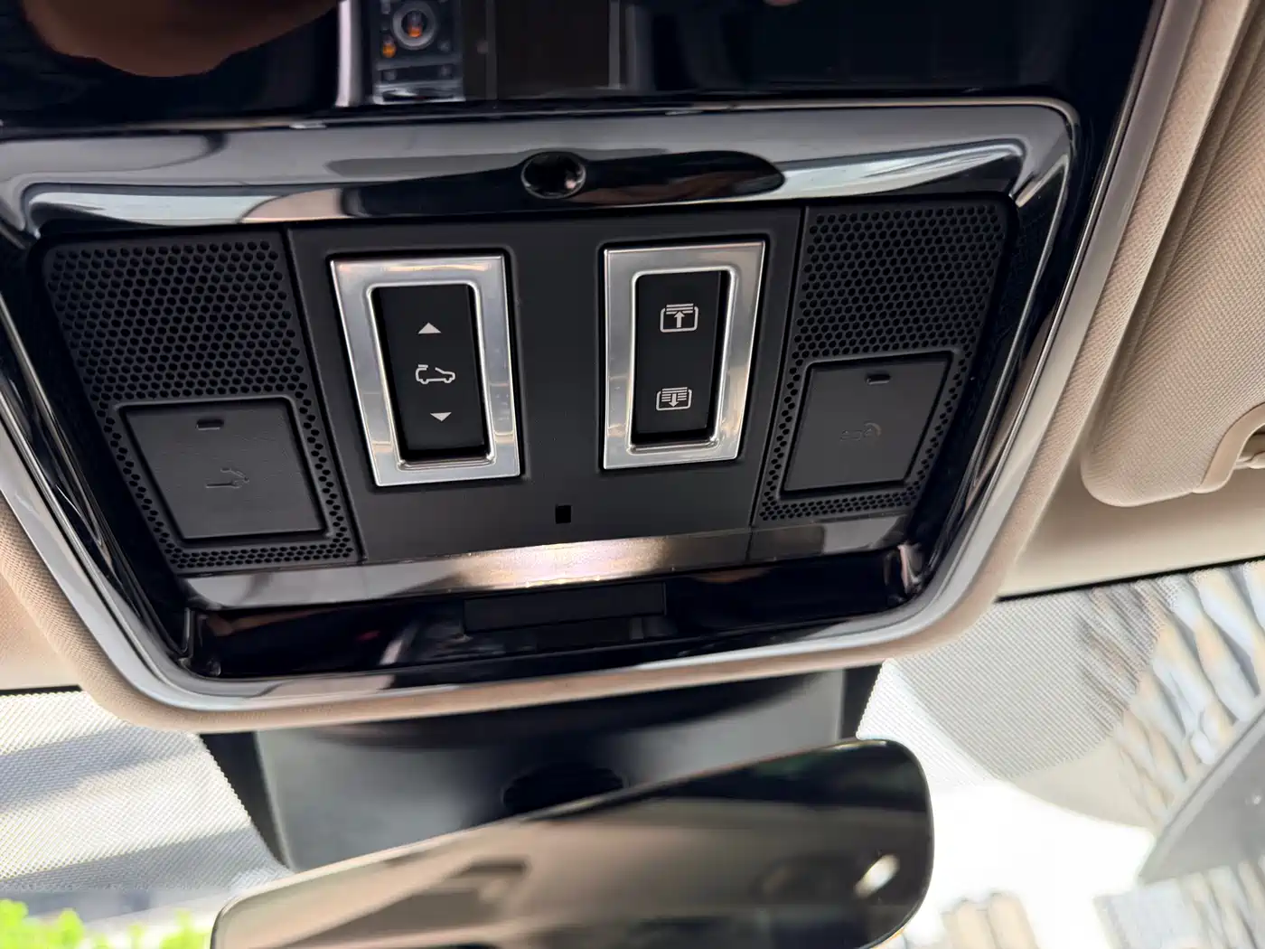 LAND ROVER RANGE ROVER SPORT NEW ENERGY