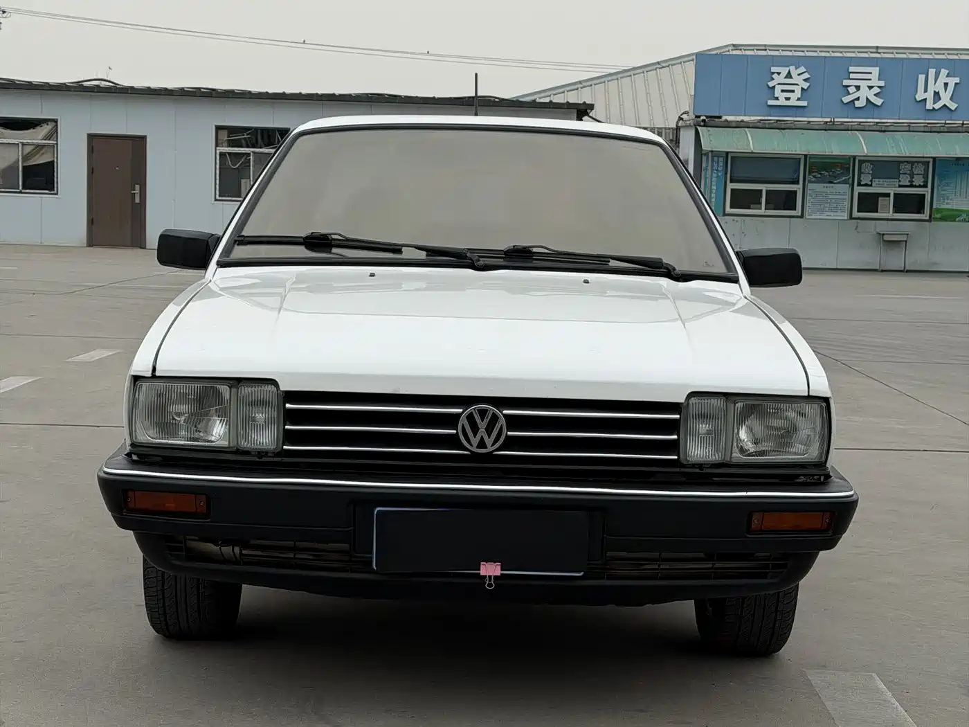 Volkswagen Santana Classic фото 2