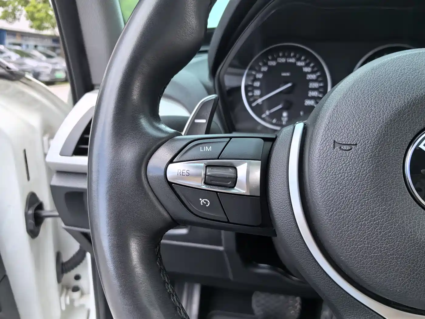 BMW 1 Series (Import) 2013 Facelift 116i Leading Model фото 12