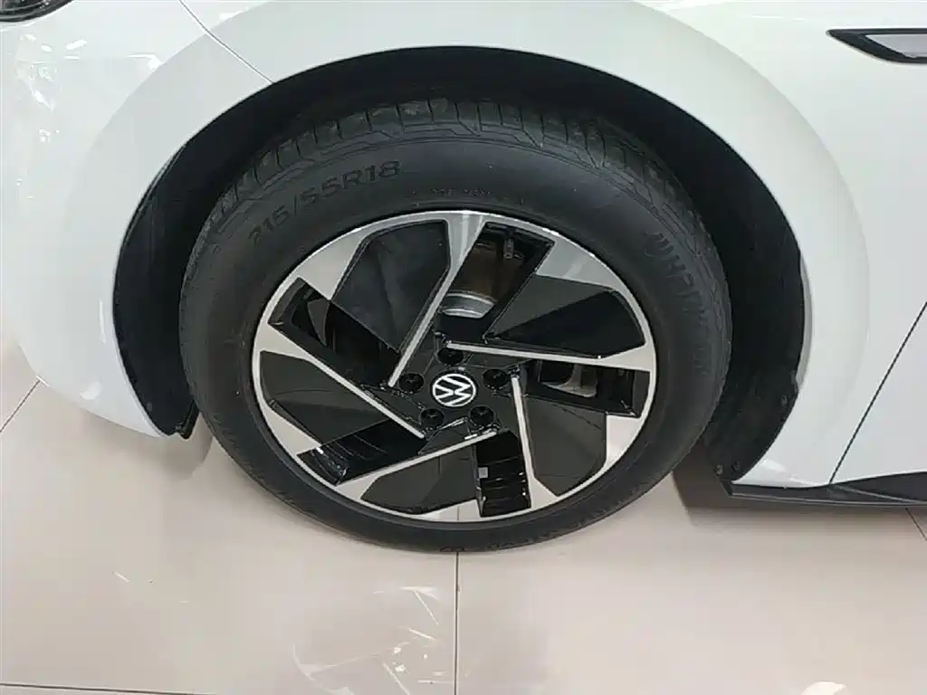 Volkswagen ID.3 2023 Upgraded Pure Intelligence Edition фото 23