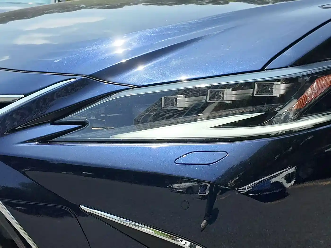 Фото 4 - Lexus ES