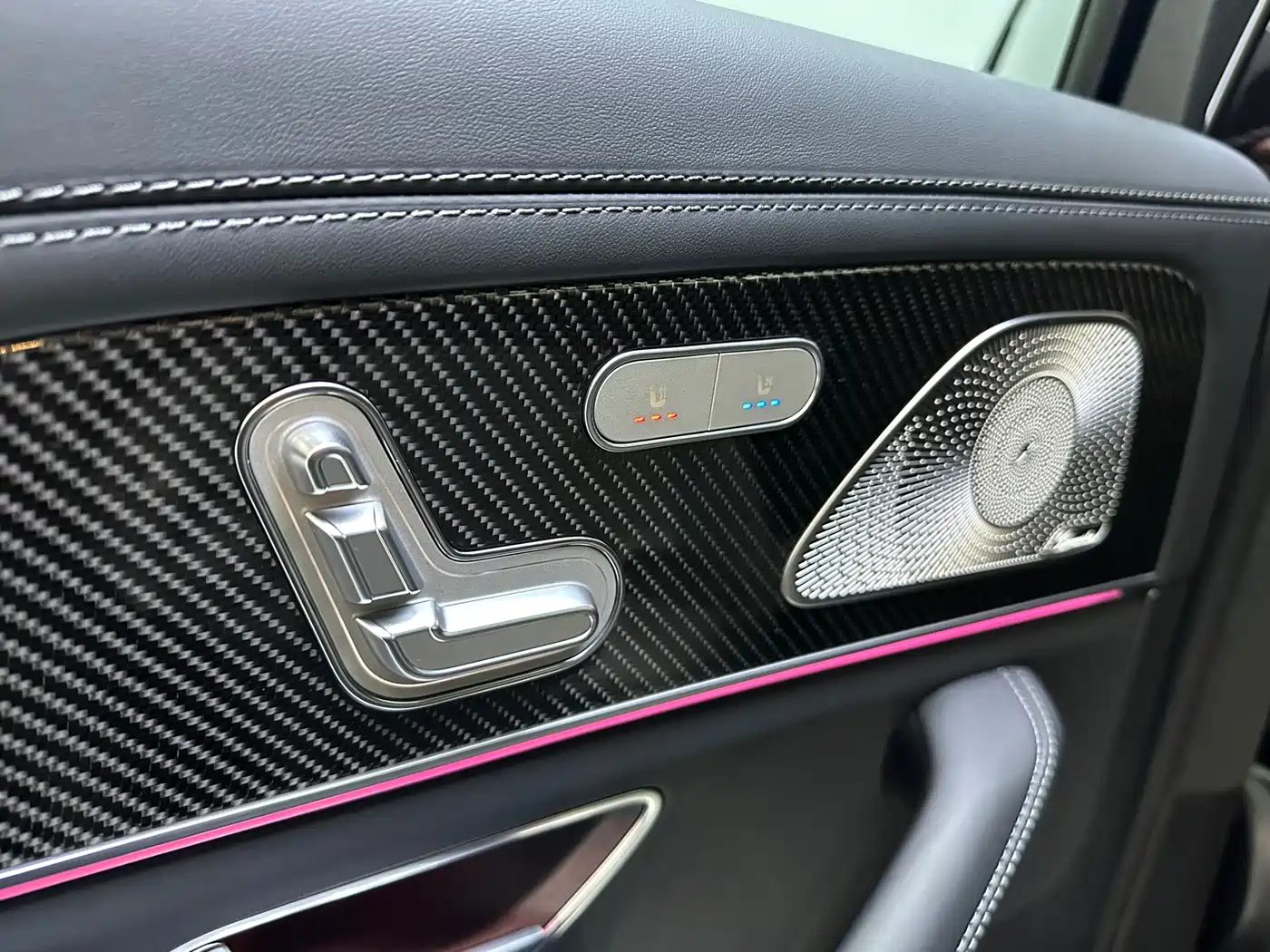 MERCEDES-BENZ GLS AMG