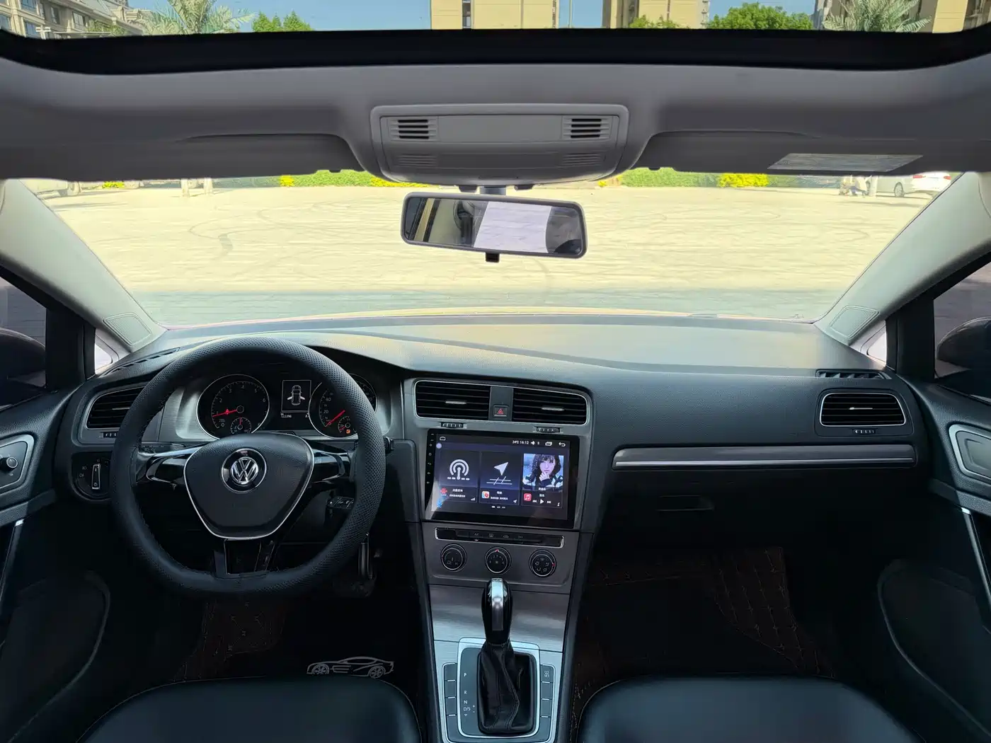 Volkswagen Golf 2015 1.4TSI Automatic Comfort фото 12
