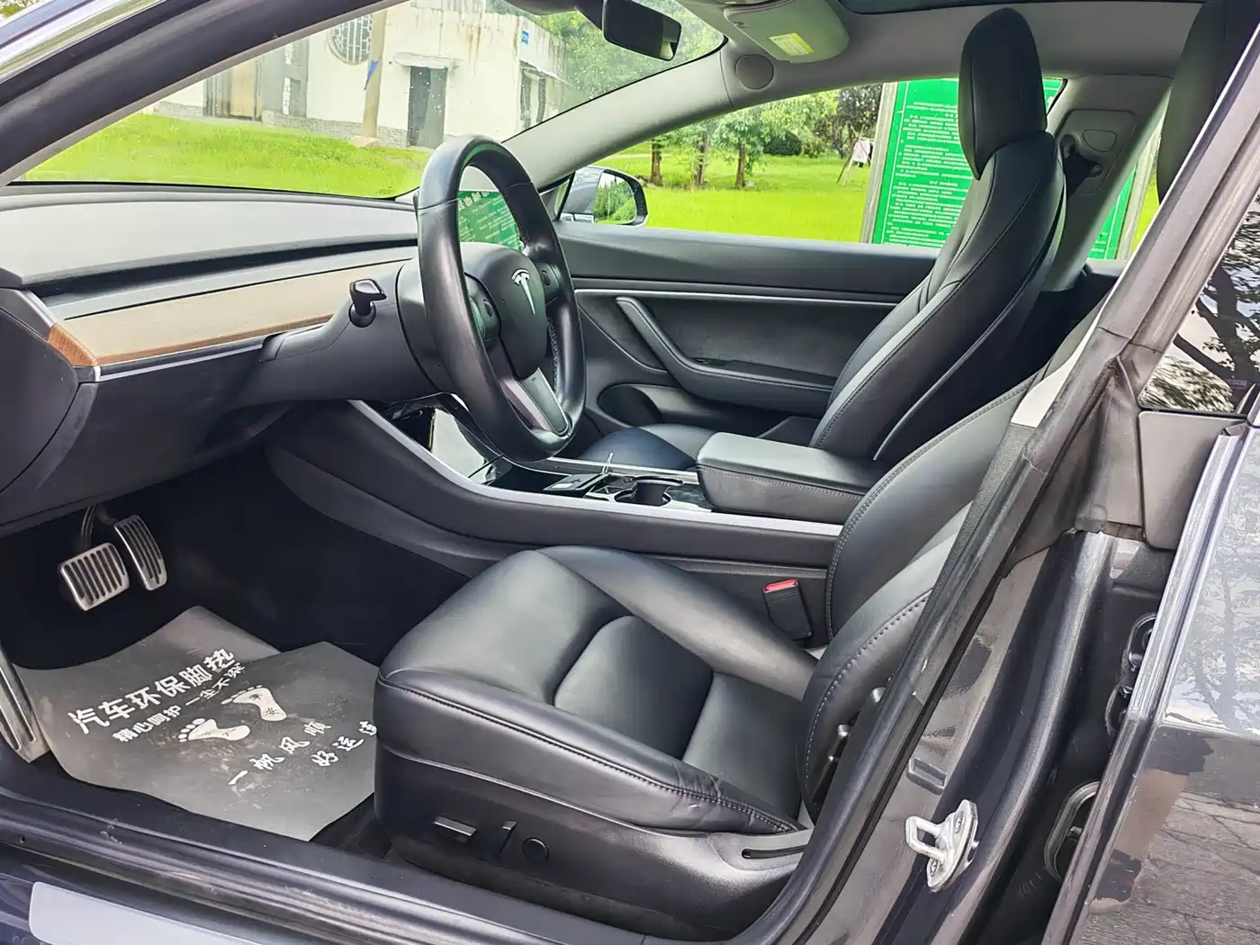 Фото 9 - Tesla Model 3 (Import)