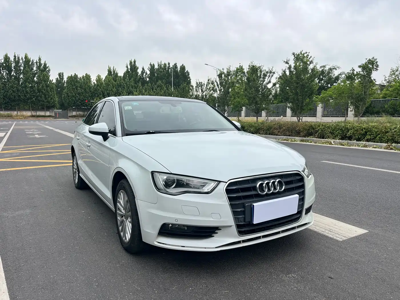 Audi A3 2016 Limousine 35 TFSI Leadership фото 11