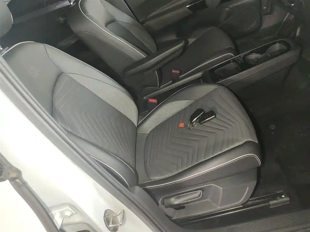 Volkswagen ID.3 2023 Upgraded Pure Intelligence Edition фото 25