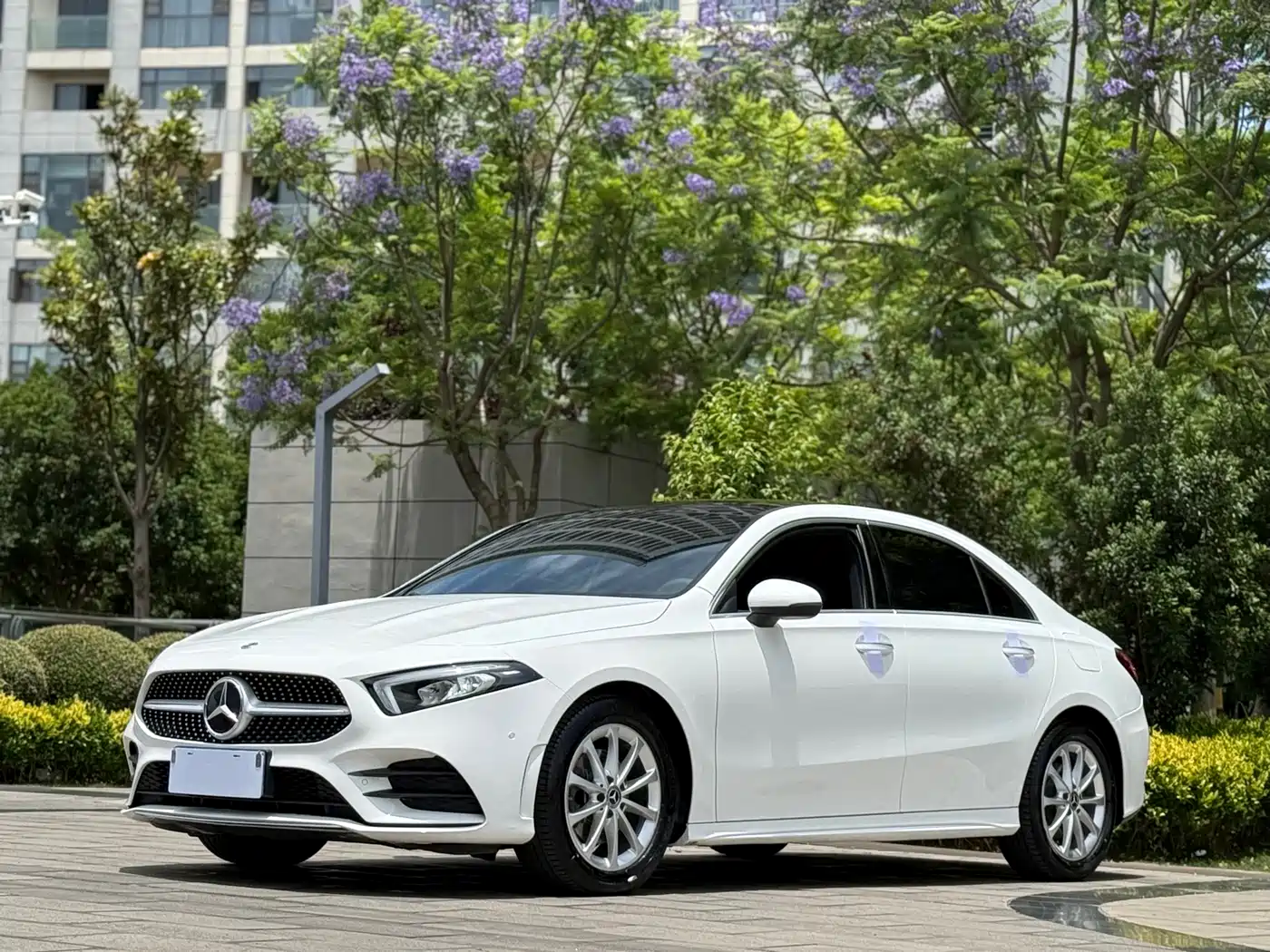Mercedes-Benz A-Class 2021 A 200 L Sport Sedan Fashion Edition
