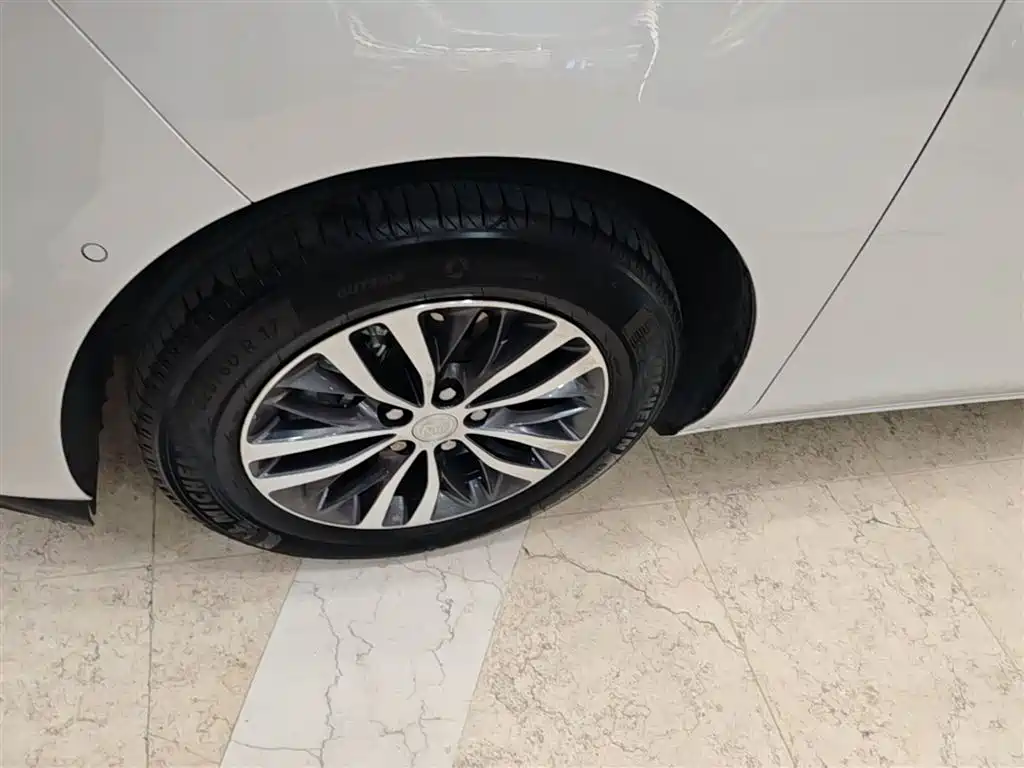 Buick GL8 2022 ES Landmark 653T Premium фото 23