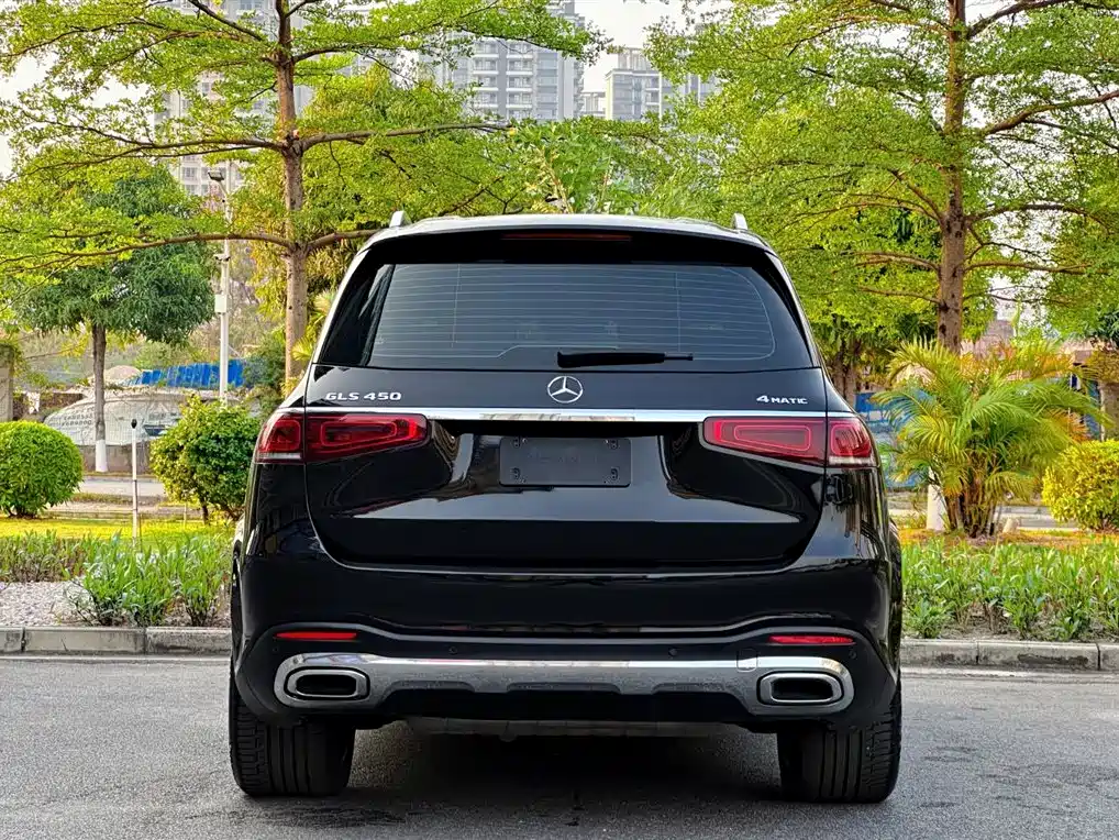 MERCEDES-BENZ GLS