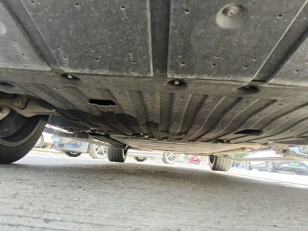 Geely Galaxy Galaxy M9 2025 2025 Base Model