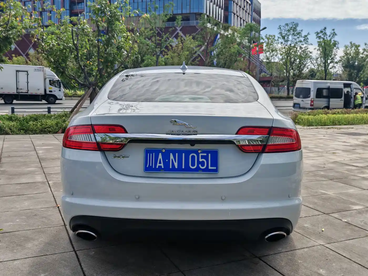 Jaguar XF 2015 2015 XF 2.0T Style Edition